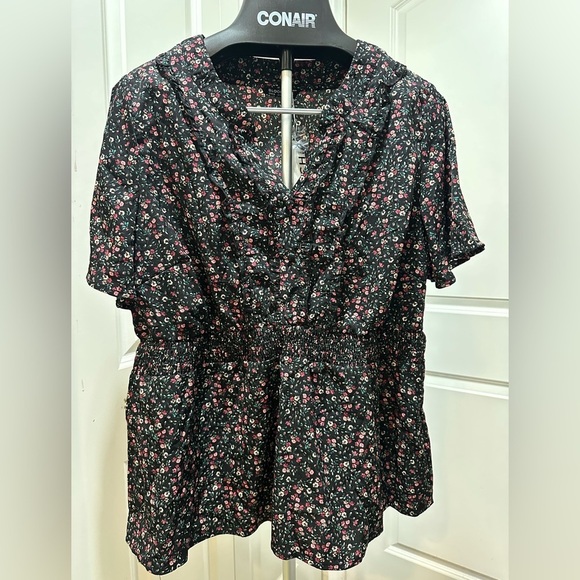 BloomChic Plus Size XL Plus Size Black Ditsy Floral Shirred Frill Trim Blouse - Picture 2 of 9